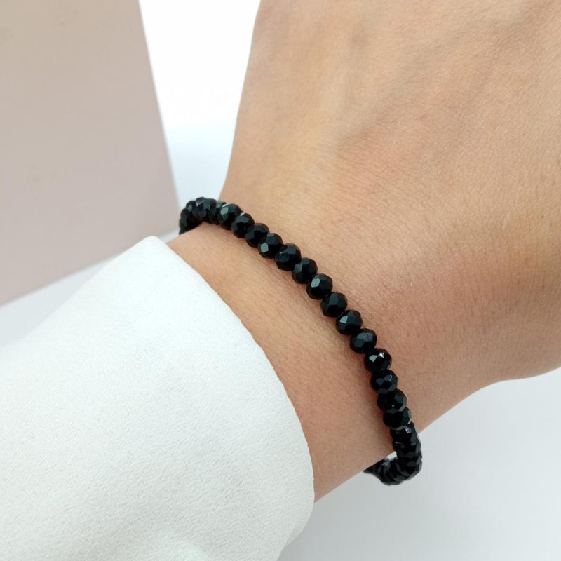 Pulsera elastizada de cristal de roca negro